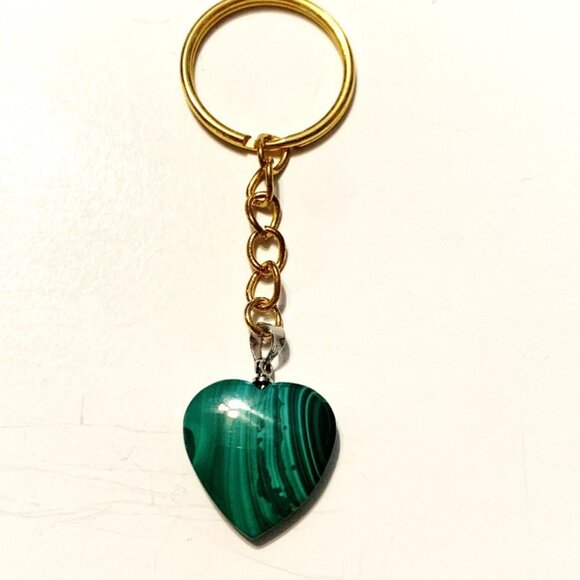 Malachite Heart Keychain – Transformation, Protection & Healing Energy - Picture 3 of 6